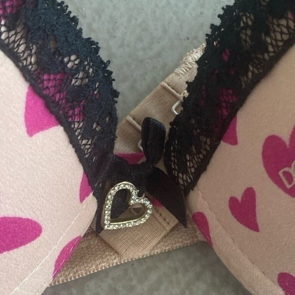 Dolce & Gabbana Vtg. 00s Y2K Pink Heart Outerwear Bra 32C rhinestone - Picture 3 of 16